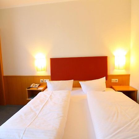 Residenz - Businesshotel Бенсхайм Екстериор снимка