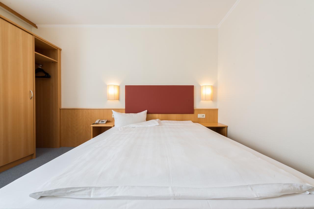 Residenz - Businesshotel Бенсхайм Екстериор снимка