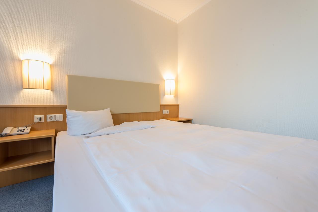 Residenz - Businesshotel Бенсхайм Екстериор снимка